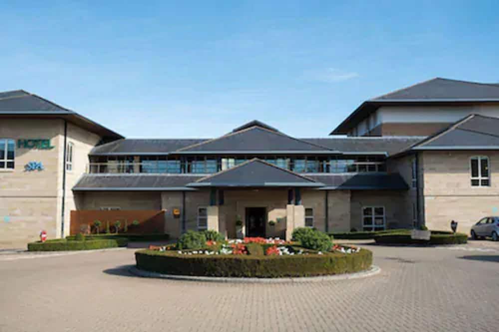 Thorpe Park Hotel And Spa Leeds  Exterior foto